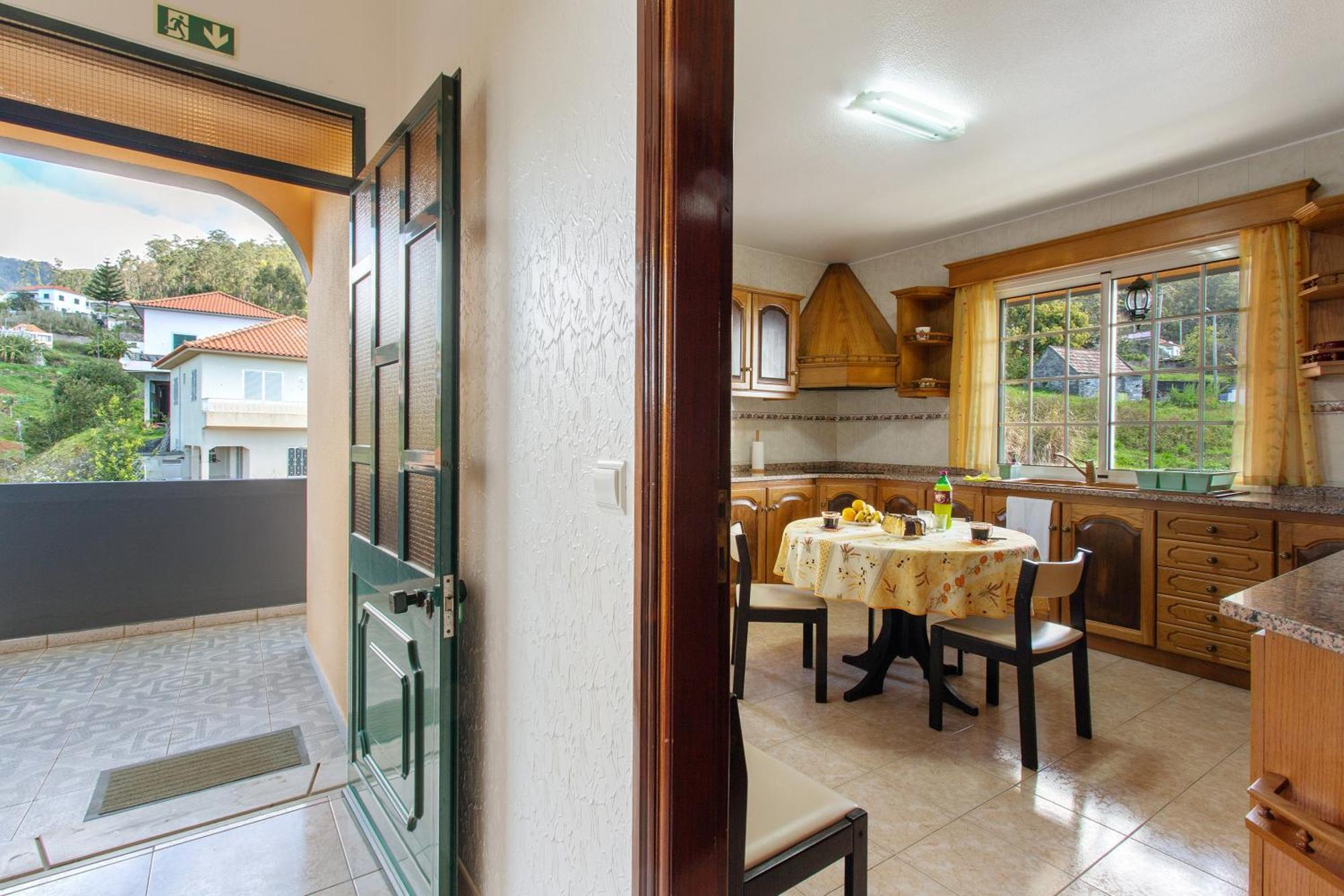 Apartamento Maria Canhas Екстериор снимка