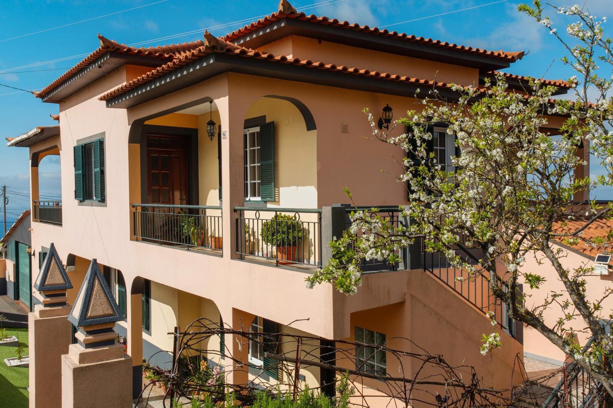 Apartamento Maria Canhas Екстериор снимка